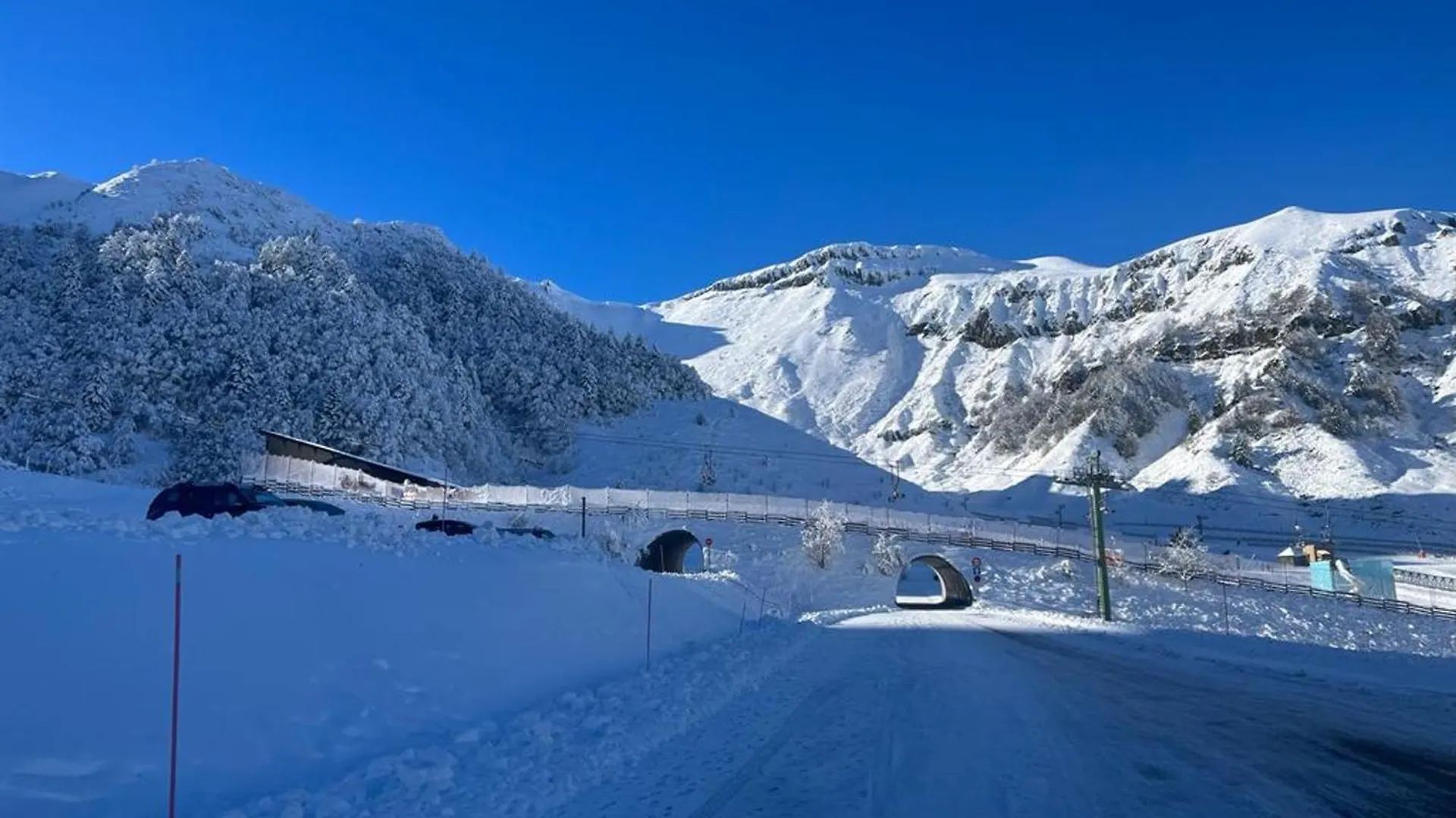 Apartment Studio Charmant Avec Parking Et Vue Montagne - Fr-1-608-251